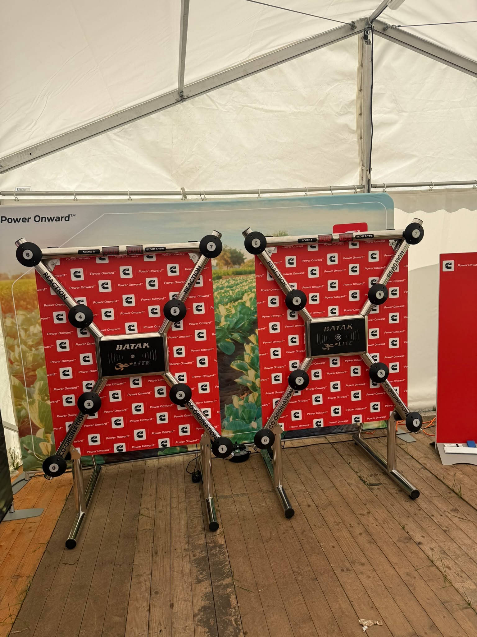 2x Cummins Batak Lites 