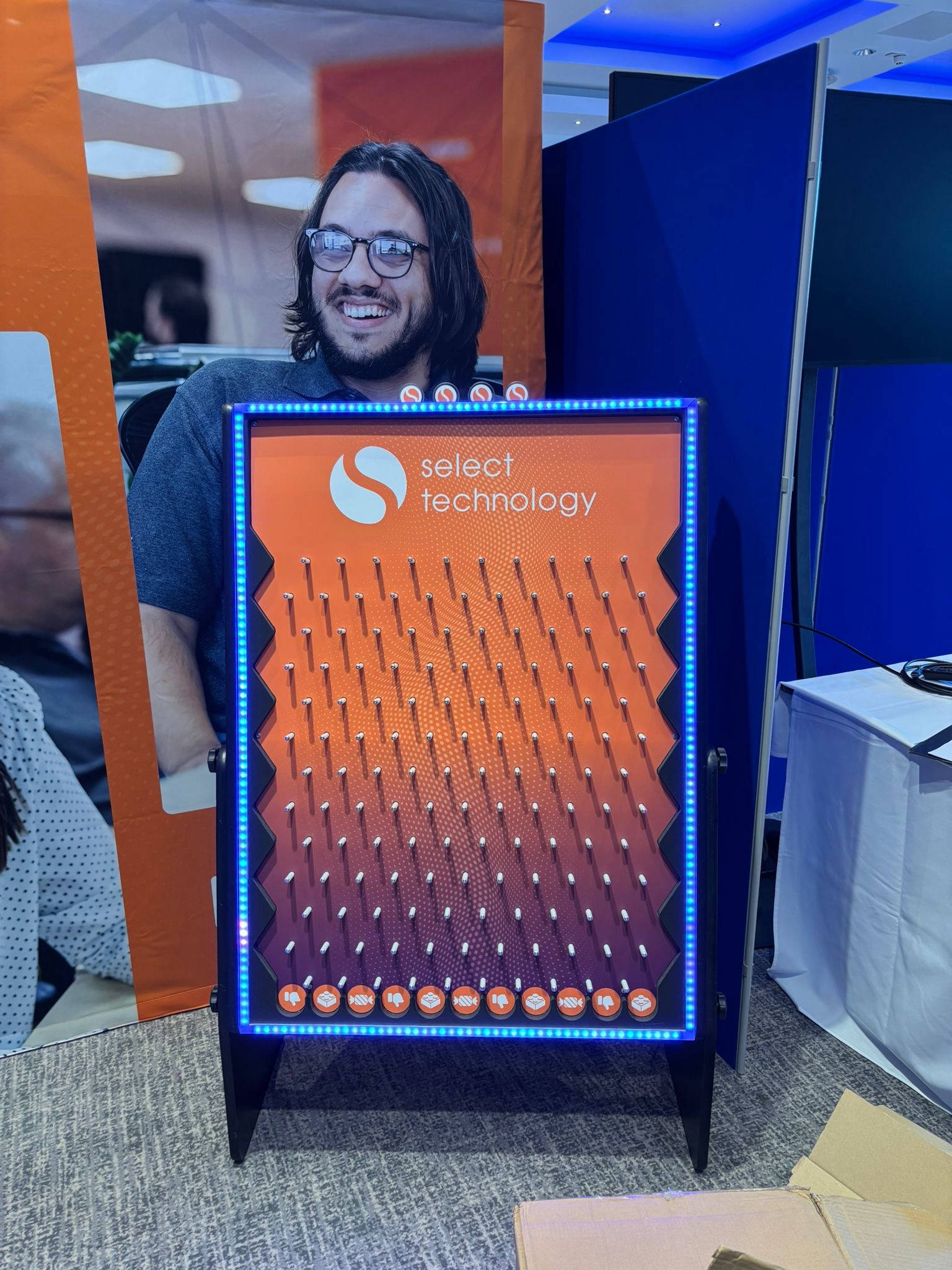 Plinko - Select Technology.
