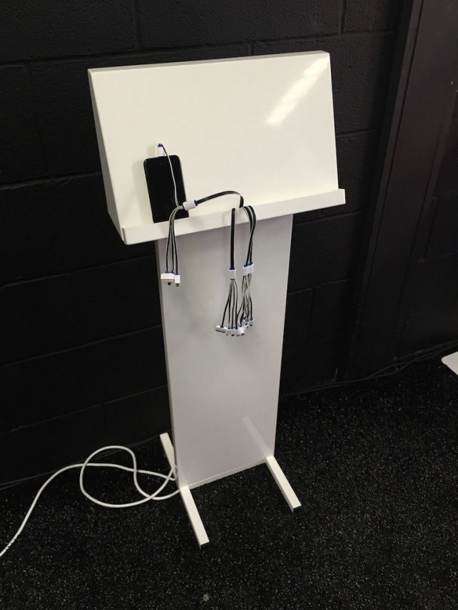 Phone charge station hire